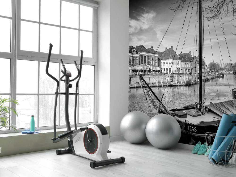 Zabytkowe statki towarowe zacumowane w Dokkum Friesland 